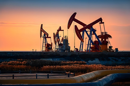 东正化工 聚丙烯酸钾源头工厂 引领石化行业油田钻采技术创新